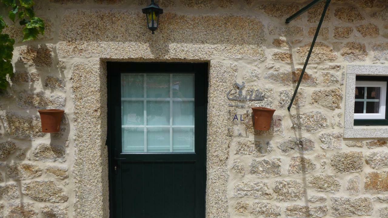 Casas Da Villa - Monsanto - Oliveira E Videira Relva  Bagian luar foto