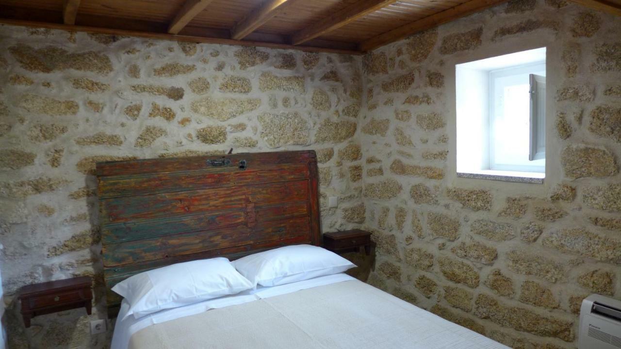 Casas Da Villa - Monsanto - Oliveira E Videira Relva  Bagian luar foto