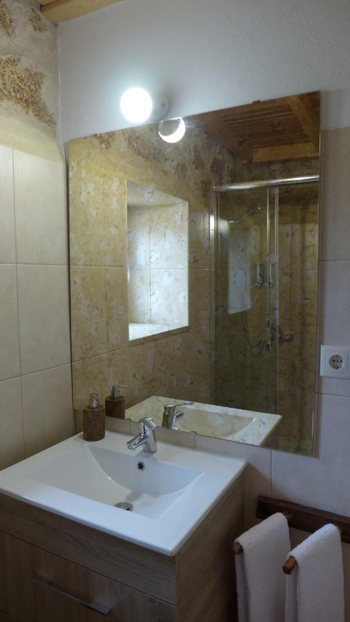Casas Da Villa - Monsanto - Oliveira E Videira Relva  Bagian luar foto